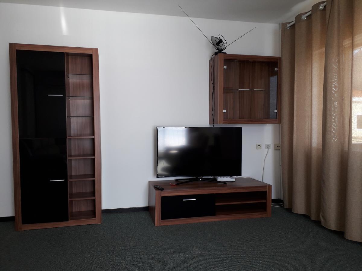 Apartments And Rooms Haludovo - Ribarsko Selo 马林斯卡 外观 照片
