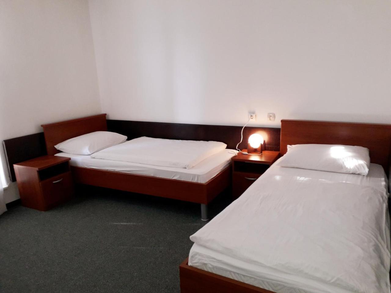 Apartments And Rooms Haludovo - Ribarsko Selo 马林斯卡 外观 照片